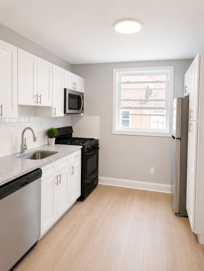 Kitchen - 6229 N Bouvier St