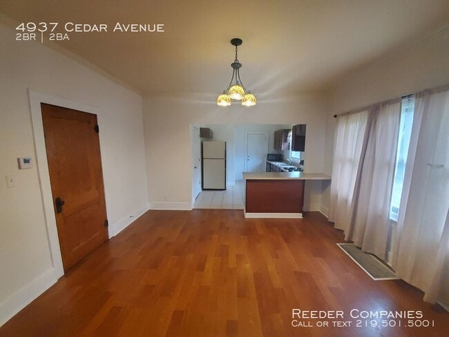 Building Photo - Spacious 2 bedroom house