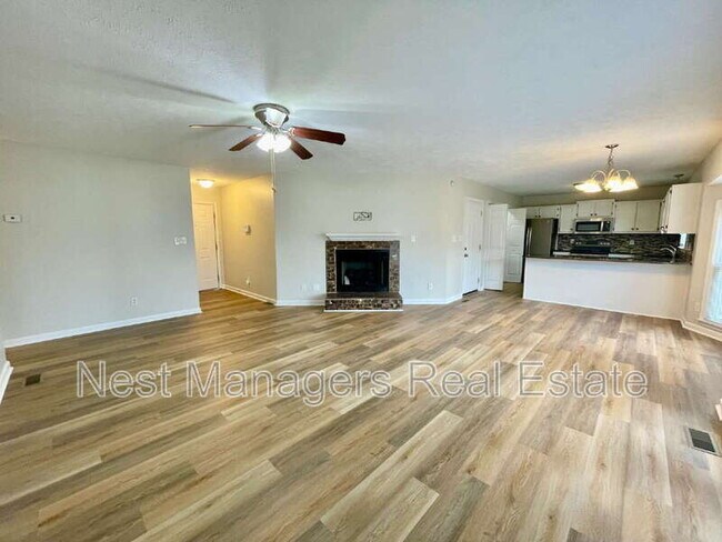 Foto del edificio - 2929 Braddy Rd