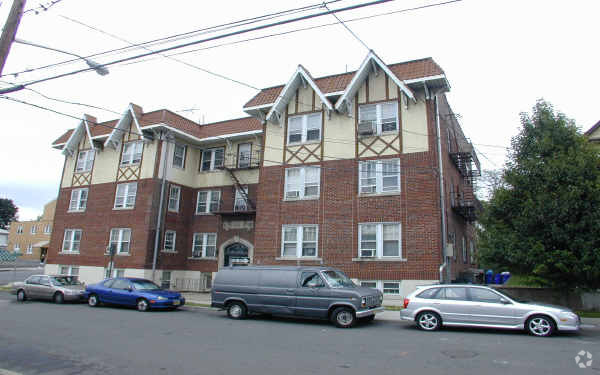 Primary Photo - Virginia Apartments