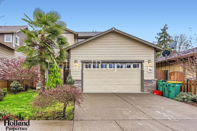 Building Photo - Charming 2-Story Home in Forest Grove!