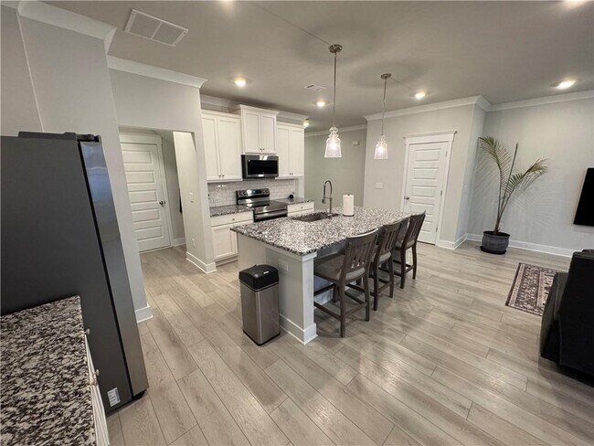 Foto del edificio - 220 Depot Lndg Rd