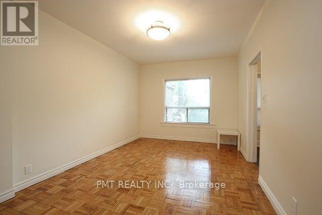 Photo du bâtiment - 7 Harvard Ave