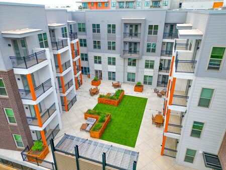 Foto del edificio - The Link at Columbia Senior Residences