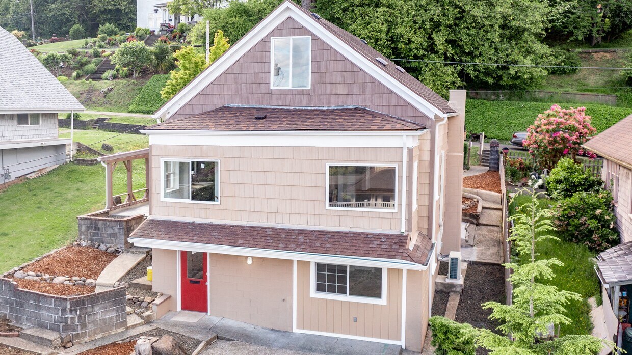 Foto principal - 720 Hill Ave