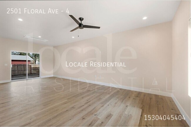 Building Photo - Brand New 3 Bedroom Townhouse Style Home!