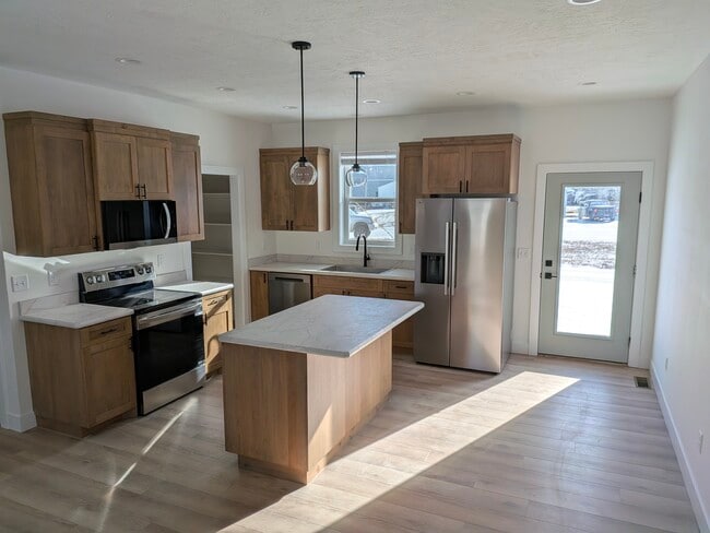 Foto del edificio - 162 Robin Rd