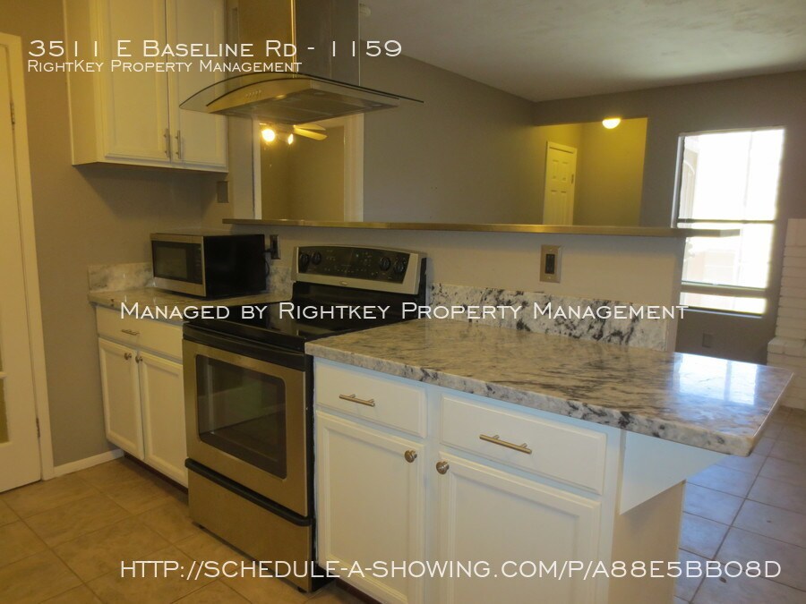 Primary Photo - UPGRADED CONDO WITH MOUNTAIN VIEWS!!