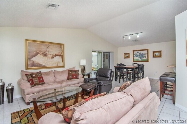 Foto del edificio - 4297 Pine Ridge Ct