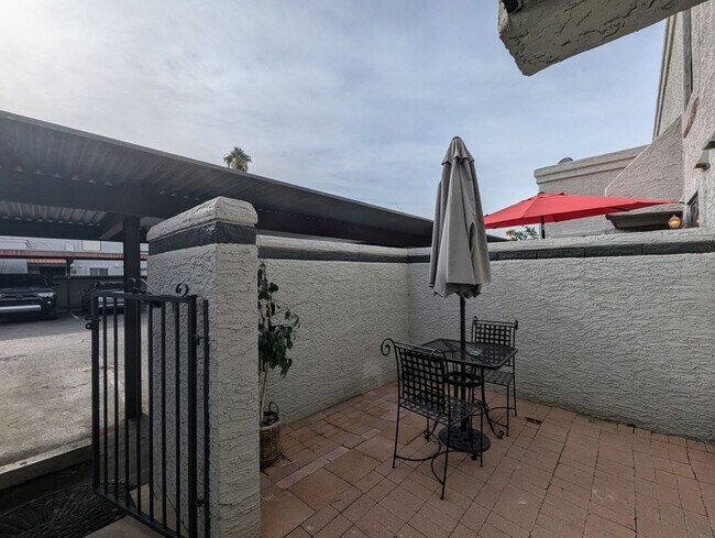 Foto del edificio - 18239 N 40th St