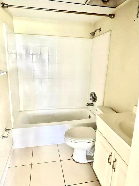 Building Photo - 760 SE 2nd Ave