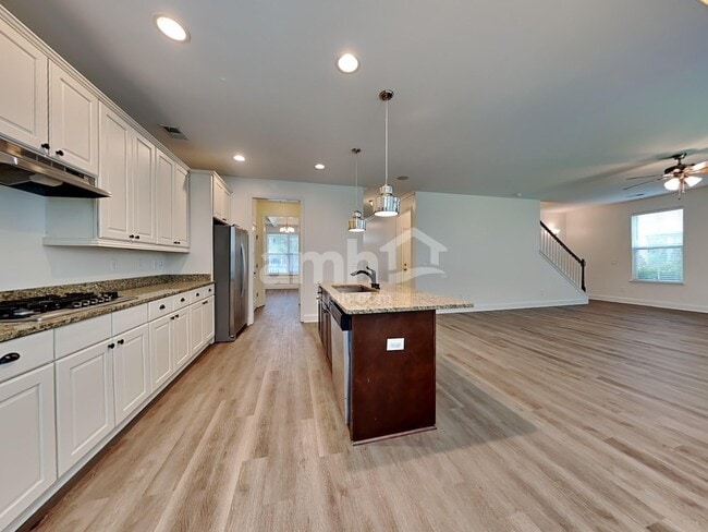 Building Photo - 452 Brick Kiln Dr