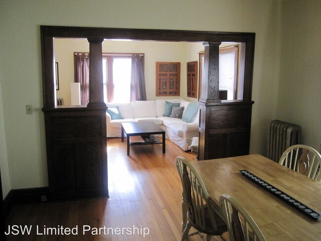 Foto del edificio - 307 N Paterson St