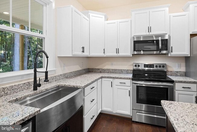 Building Photo - 12407 Sickles Ln