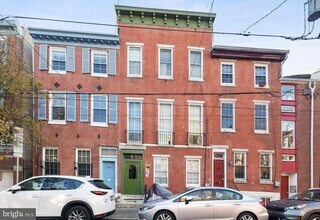 Building Photo - 328 Queen St