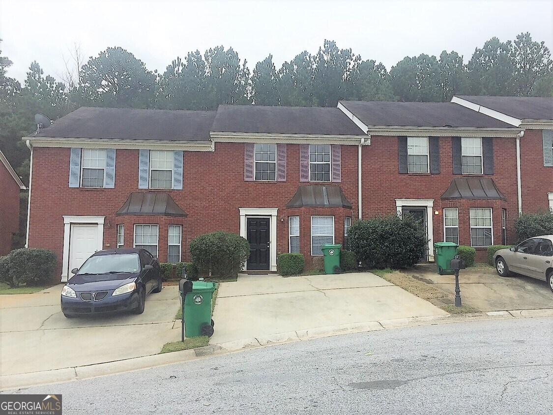 Foto principal - 5659 Windfall Ln
