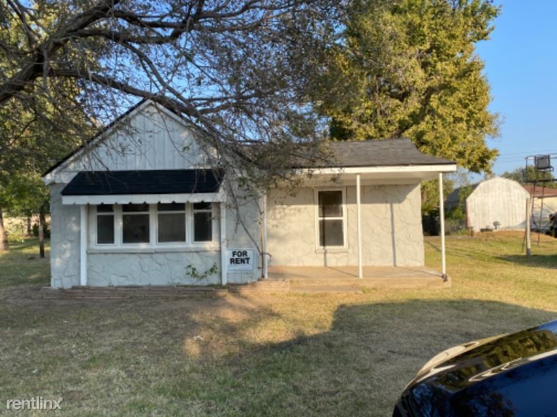 Primary Photo - 3 br, 1 bath House - 510 N Spiece Ave