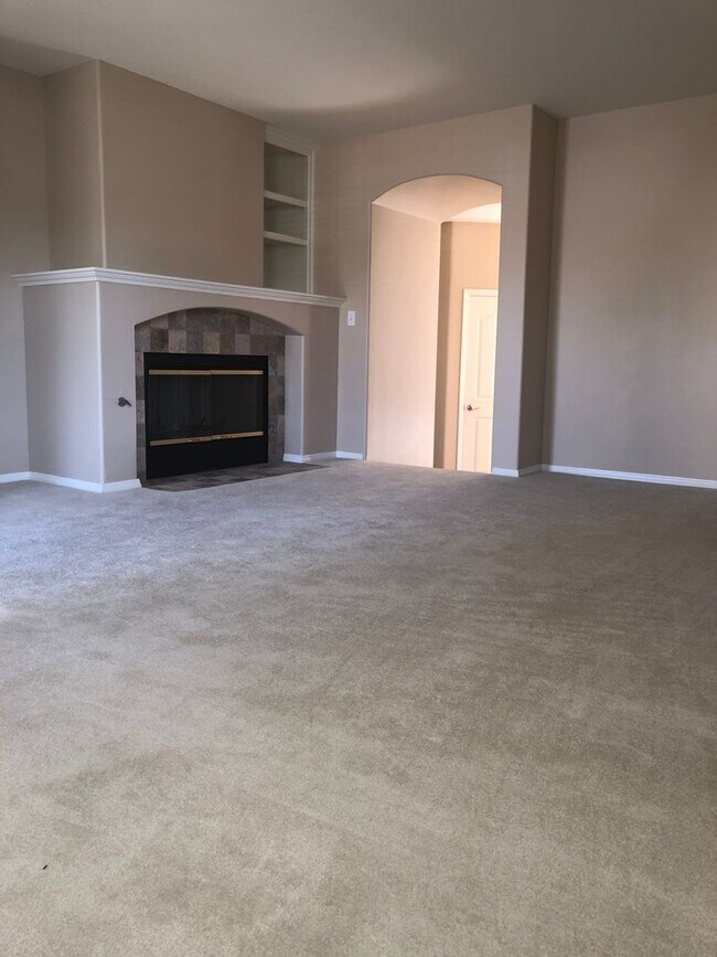 Foto del edificio - 512 San Diego St