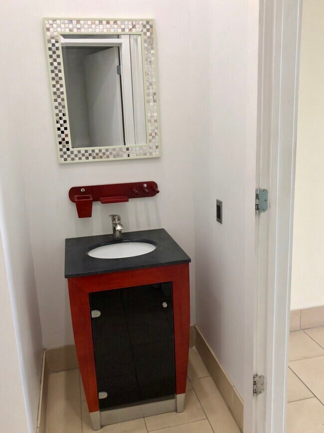 Foto del edificio - 87 Castle St