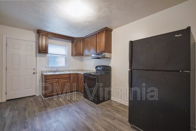 Foto del edificio - 213 N 7th St