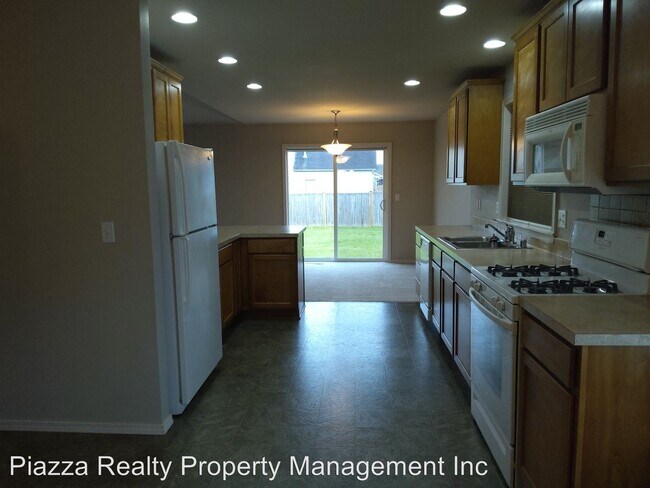 Building Photo - 3 br, 2 bath House - 702 Humphrey Place