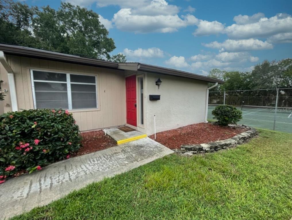 Foto principal - 2025 Sylvester Rd