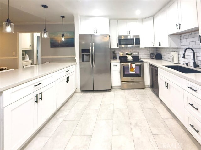 Building Photo - 200 McNeil Ln