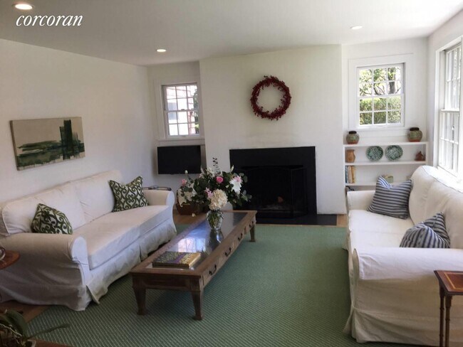 Foto del edificio - 56 Mill Hill Ln