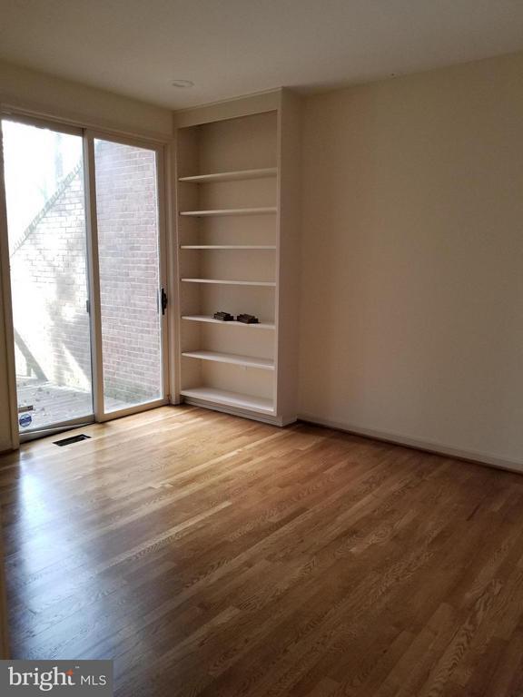 Foto del edificio - 6 Goldleaf Ct