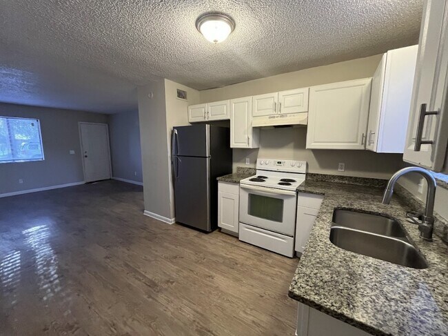 Foto del edificio - 5324 Westchase Ct