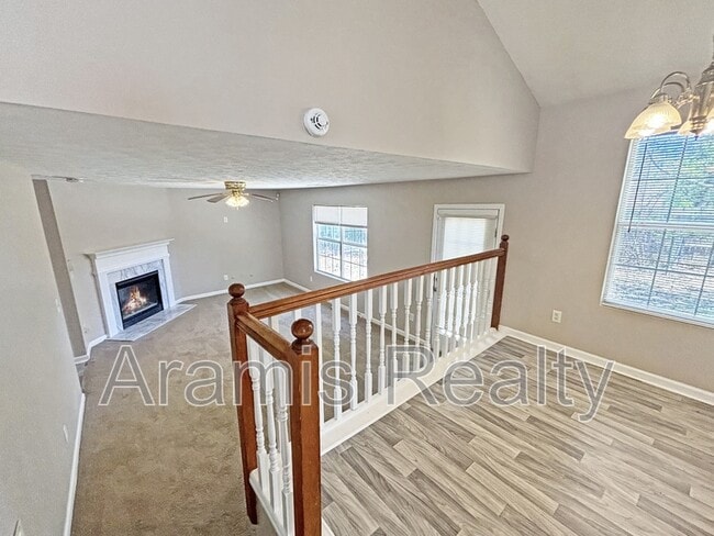 Building Photo - 5820 Wellborn Oaks Ct
