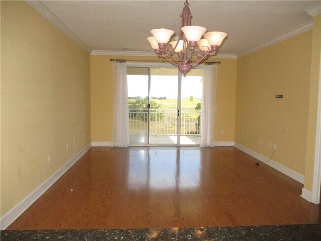 Building Photo - 205 Windward Point Dr