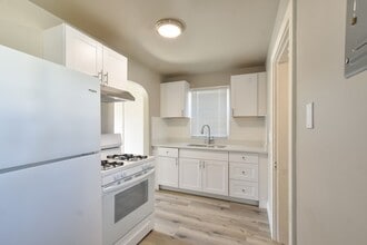 Building Photo - 8644 W 2800 S
