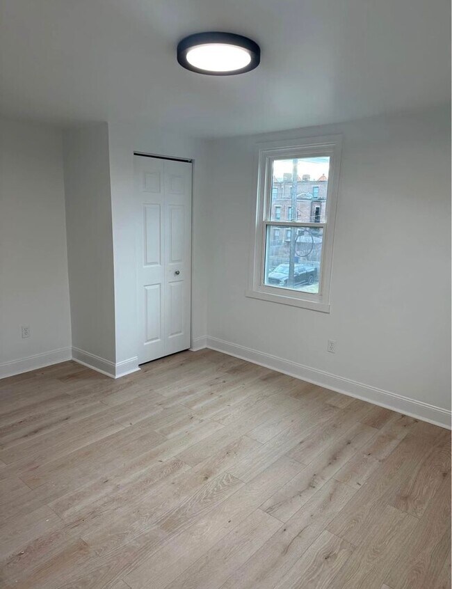 Foto del edificio - 1417-1417 Columbus Ave