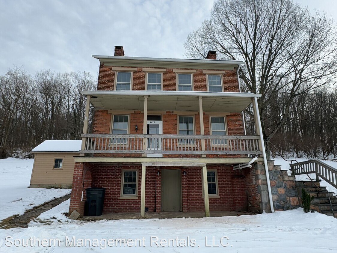 3 br, 1 bath House 4672 Myers Road House Rental in Glen Rock, PA
