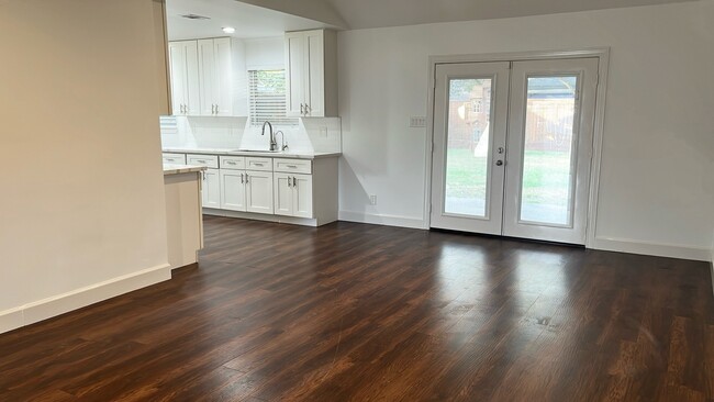 Foto del edificio - 11126 Hanning Ln