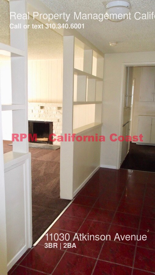 Foto del edificio - 11030 Atkinson Ave