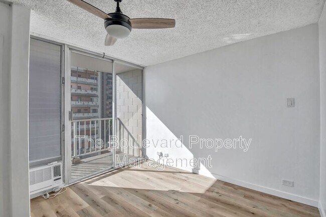 Foto del edificio - 2509 Ala Wai Blvd