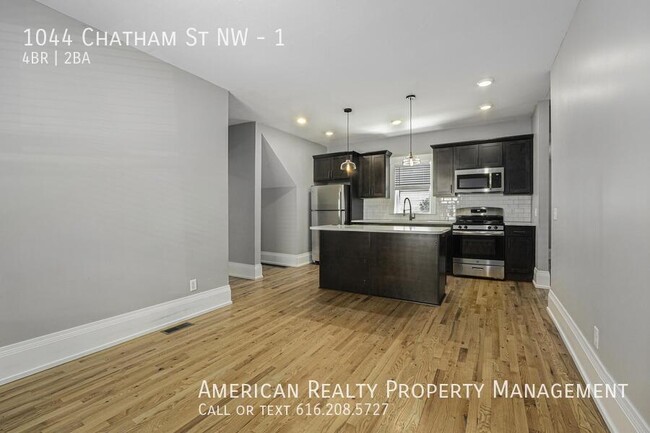 Foto del edificio - 1044 Chatham St NW