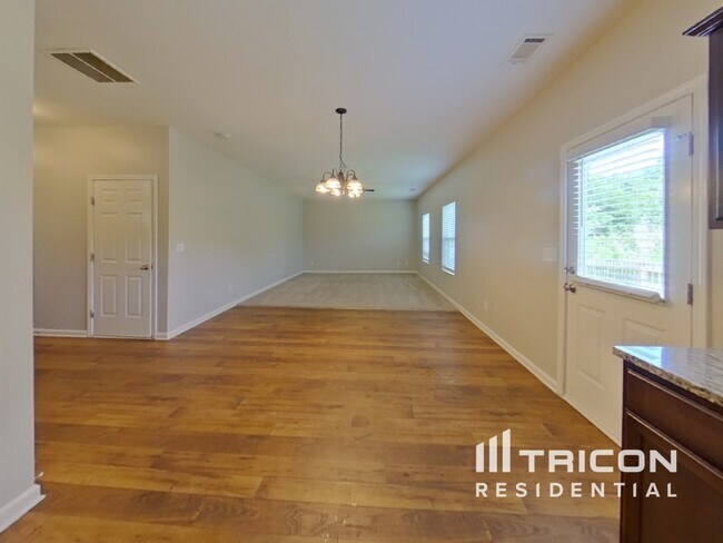 Foto del edificio - 1490 Turning Leaf Ln