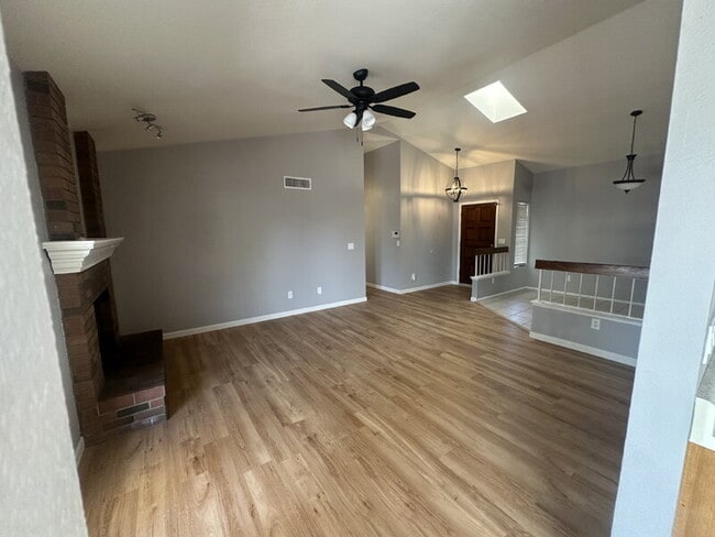 Building Photo - 4907 W McRae Way