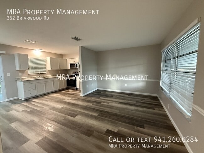 Foto del edificio - 352 Briarwood Rd