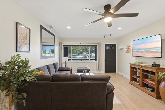 Foto del edificio - 2341 Devon Ct