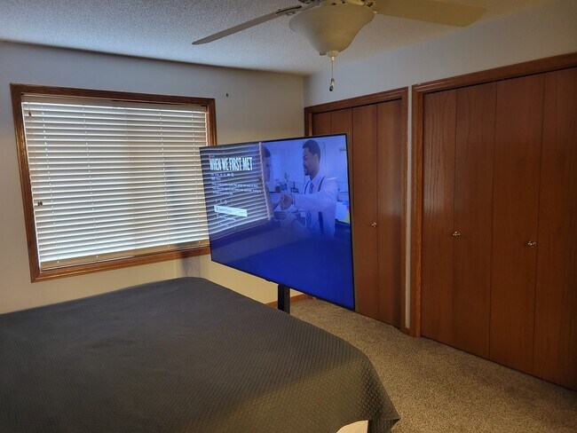 Building Photo - 15112 Cimarron Way