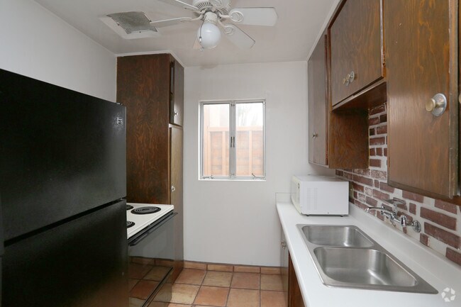 Apartamento 7516 - 7510-7516 Draper Ave