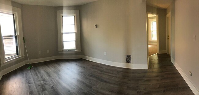 Building Photo - 34 Canfield St
