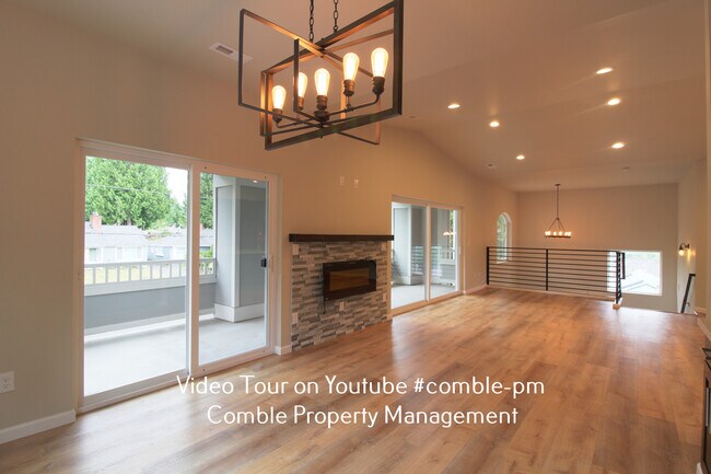 Foto del edificio - 14741 22nd Ave NE