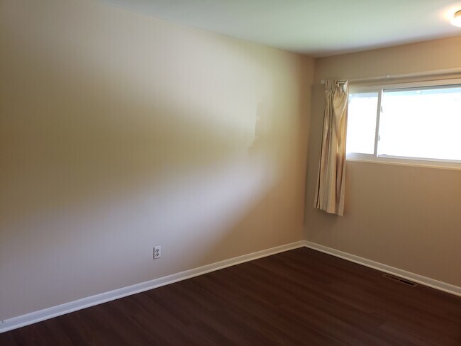 Foto del edificio - 70 Pine Ct