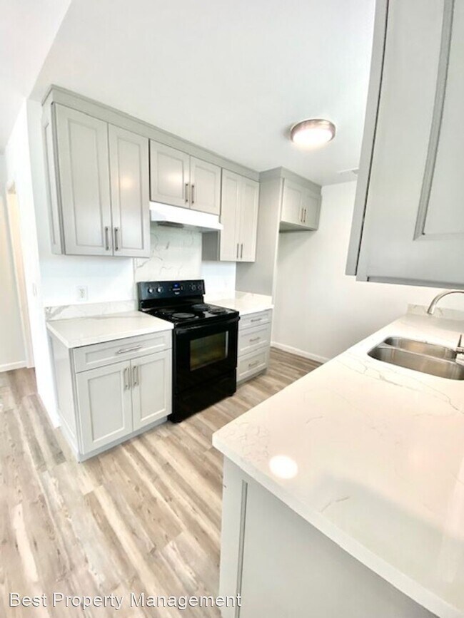 Foto del edificio - 3 br, 2 bath House - 3456 East Ave