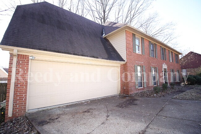 Building Photo - 7169 Country Oaks Cove